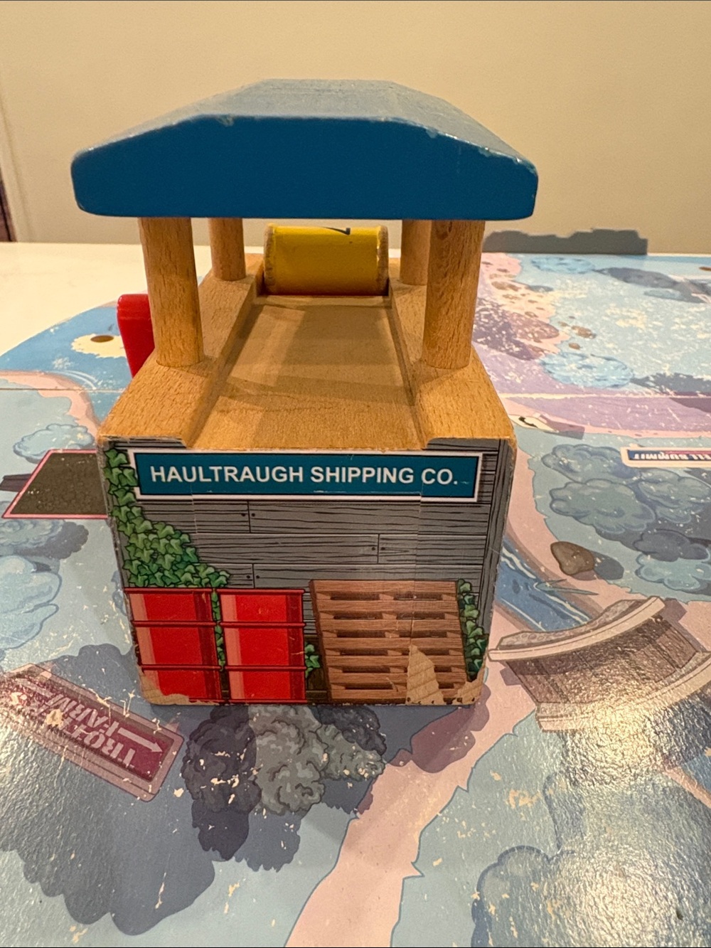 Thomas & Friends Wooden Railway Mountaintop Supply Run Set - Picture 4 of 16